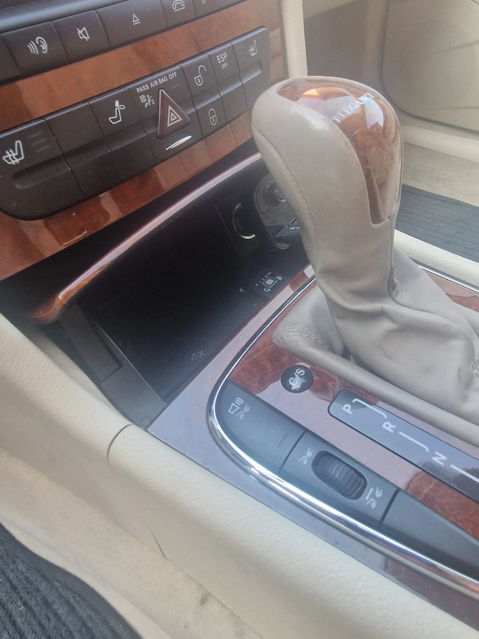 Mercedes-Benz E 500 + газ, снимка 7 - Автомобили и джипове - 54070837