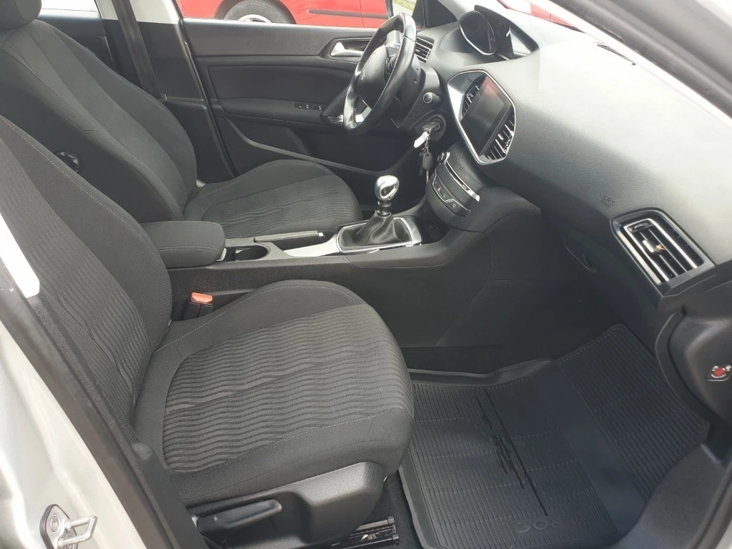 Peugeot 308, снимка 10 - Автомобили и джипове - 54178472