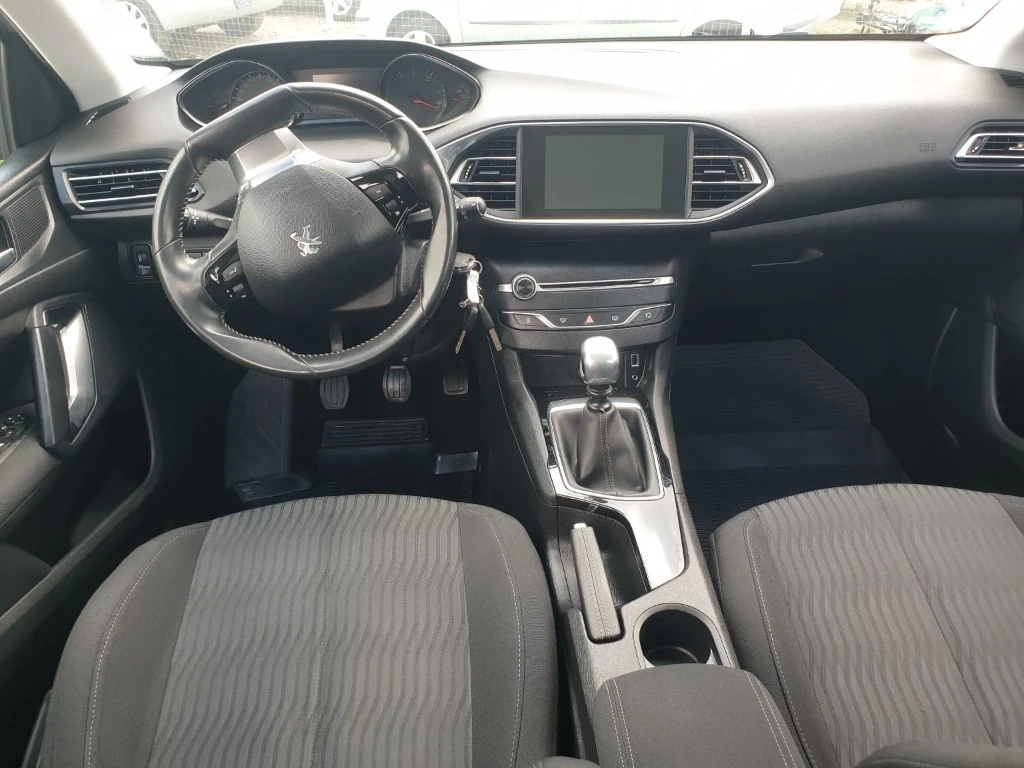 Peugeot 308, снимка 6 - Автомобили и джипове - 54178472
