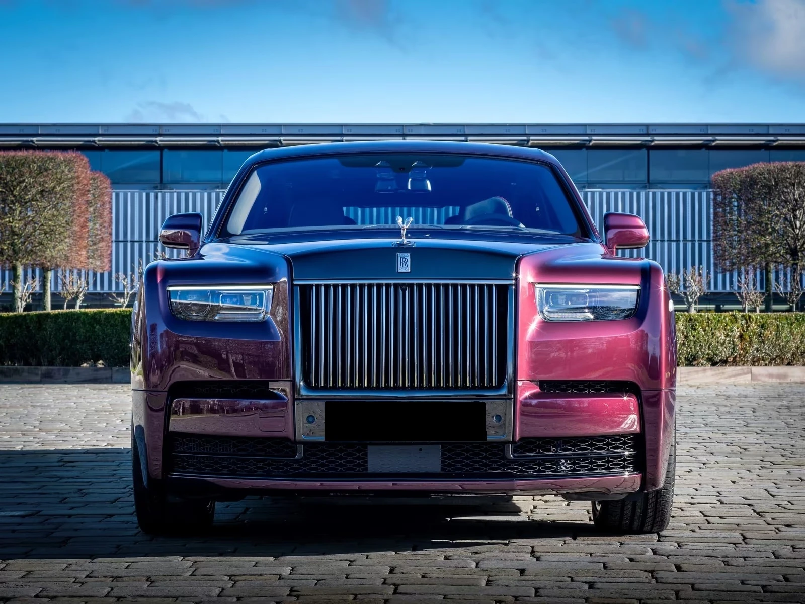Rolls-Royce Phantom BESPOKE / SHOOTING STAR / 360 / HUD/ THEATRE / , снимка 2 - Автомобили и джипове - 55043850