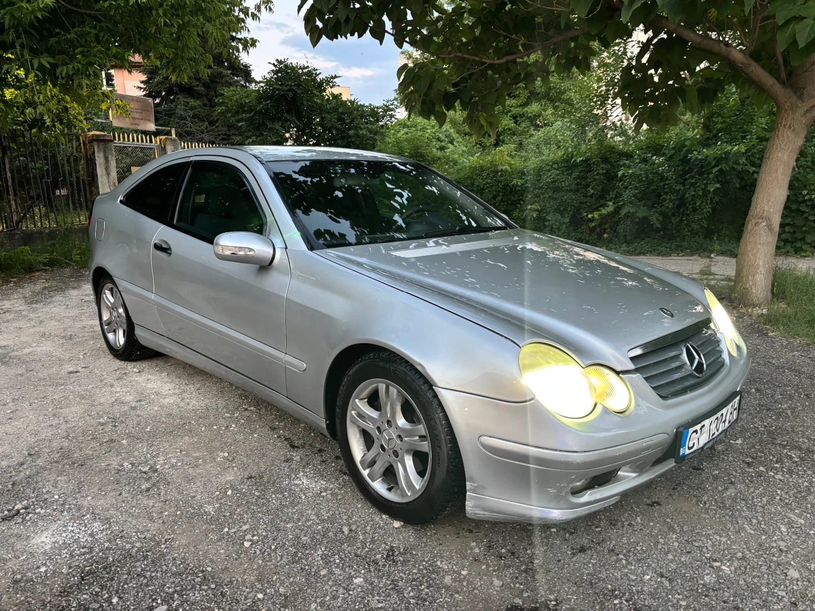 Mercedes-Benz C 200, снимка 12 - Автомобили и джипове - 55104647