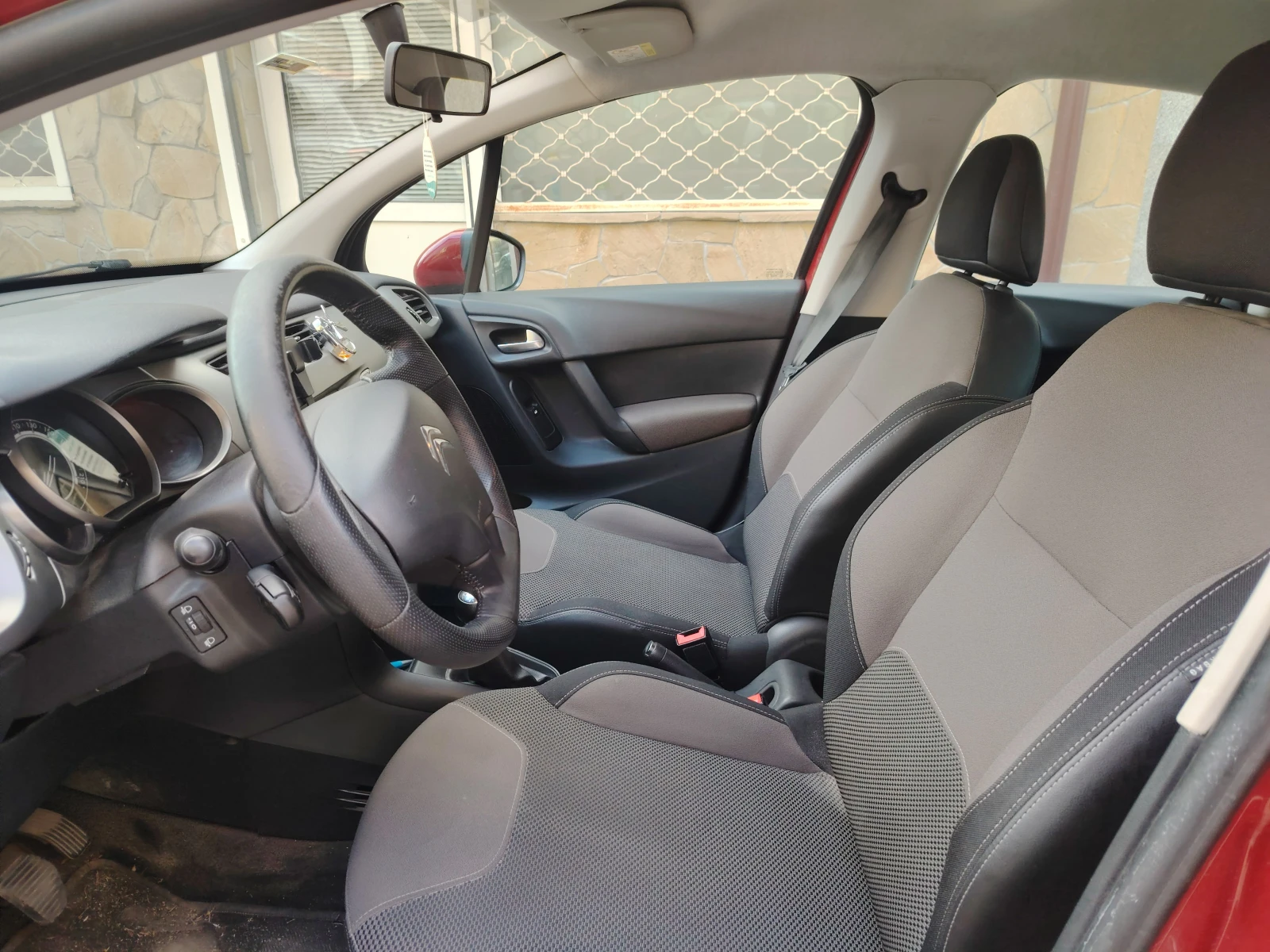 Citroen C3, снимка 7 - Автомобили и джипове - 55891765