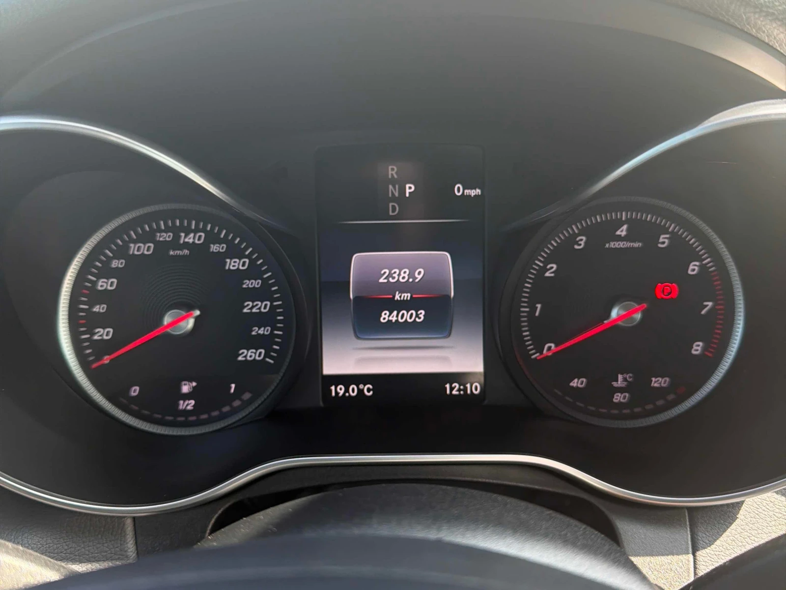 Mercedes-Benz C 300 * CARFAX * БЕЗ ПЪРВОНАЧАЛНА ВНОСКА, снимка 8 - Автомобили и джипове - 56064446