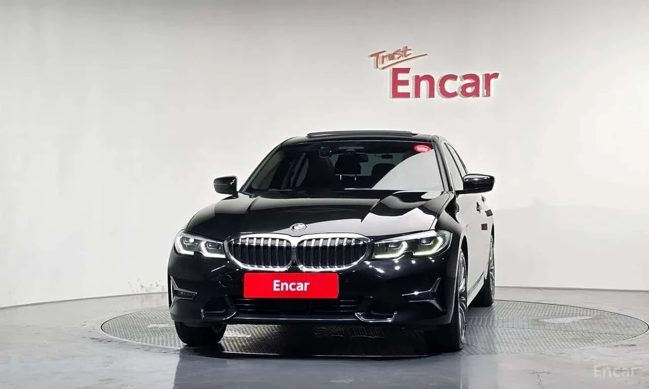 BMW 330 330e Luxury, снимка 3 - Автомобили и джипове - 56237939