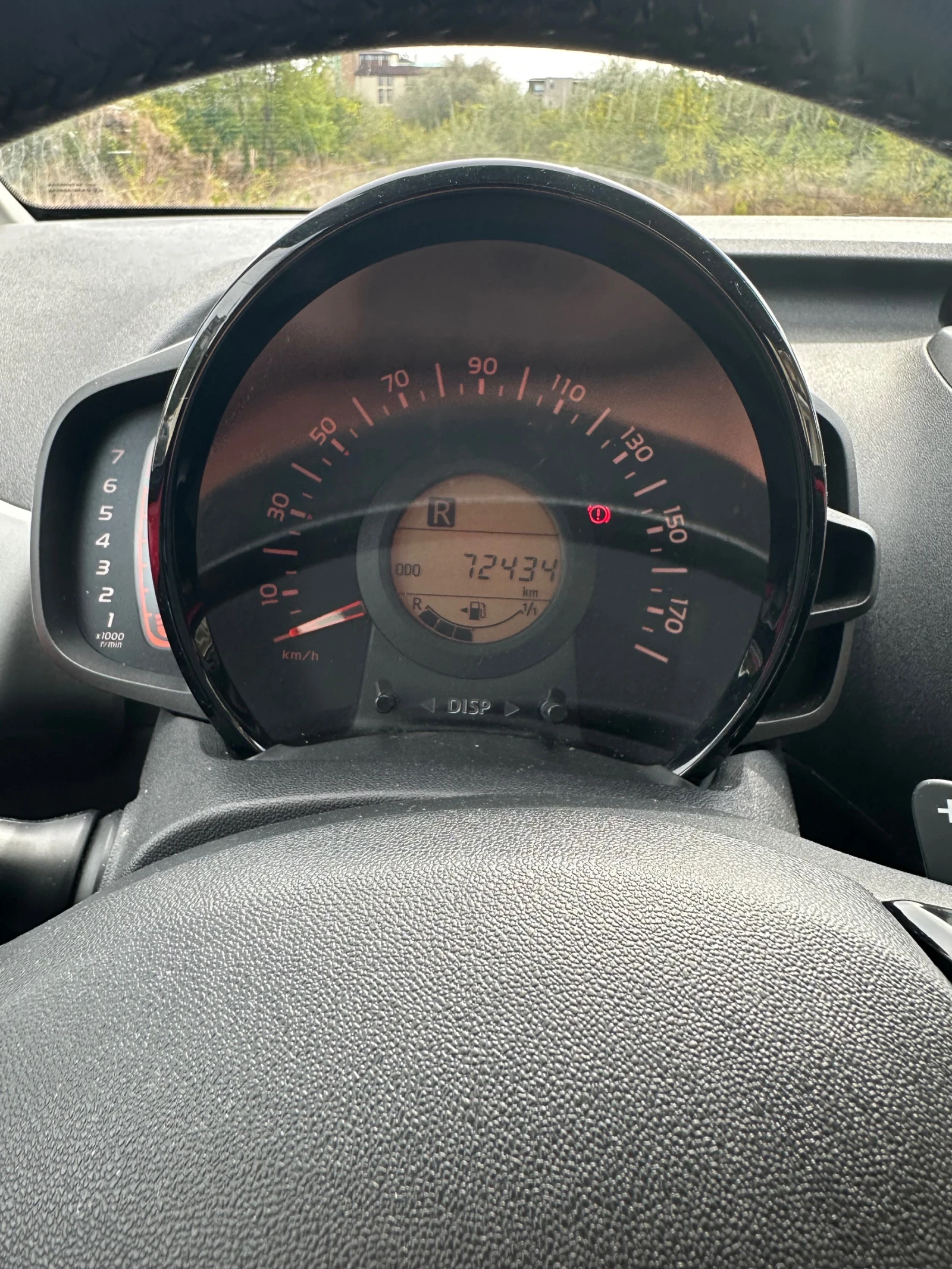 Toyota Aygo 1.0 автоматик, снимка 8 - Автомобили и джипове - 56246708