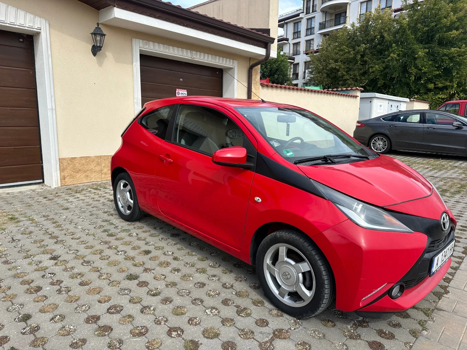 Toyota Aygo 1.0 автоматик, снимка 3 - Автомобили и джипове - 56246708