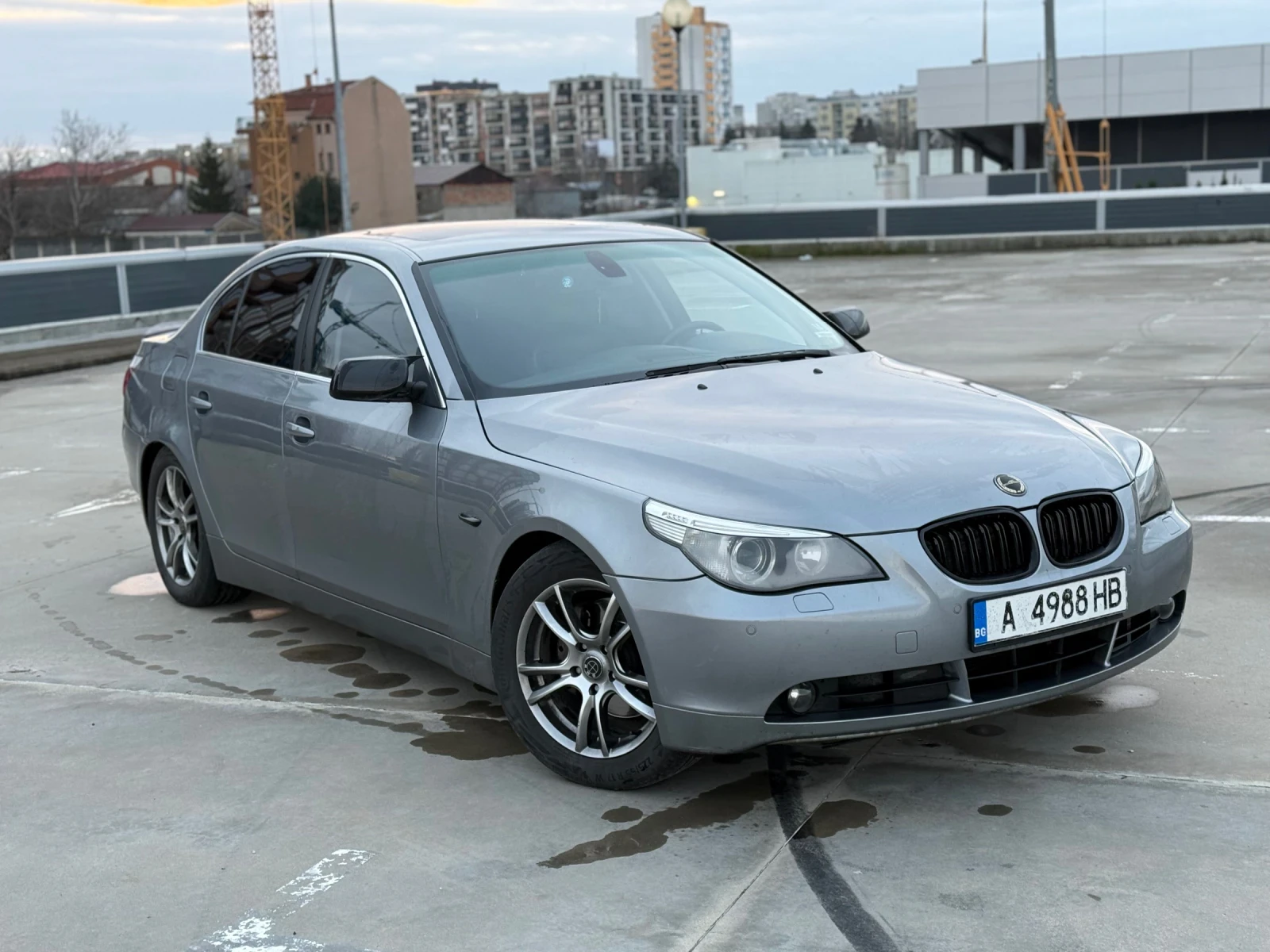 BMW 530
