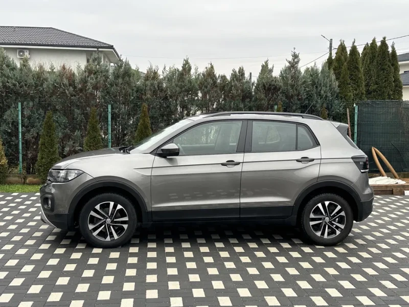 VW T-Cross, снимка 4 - Автомобили и джипове - 48721118