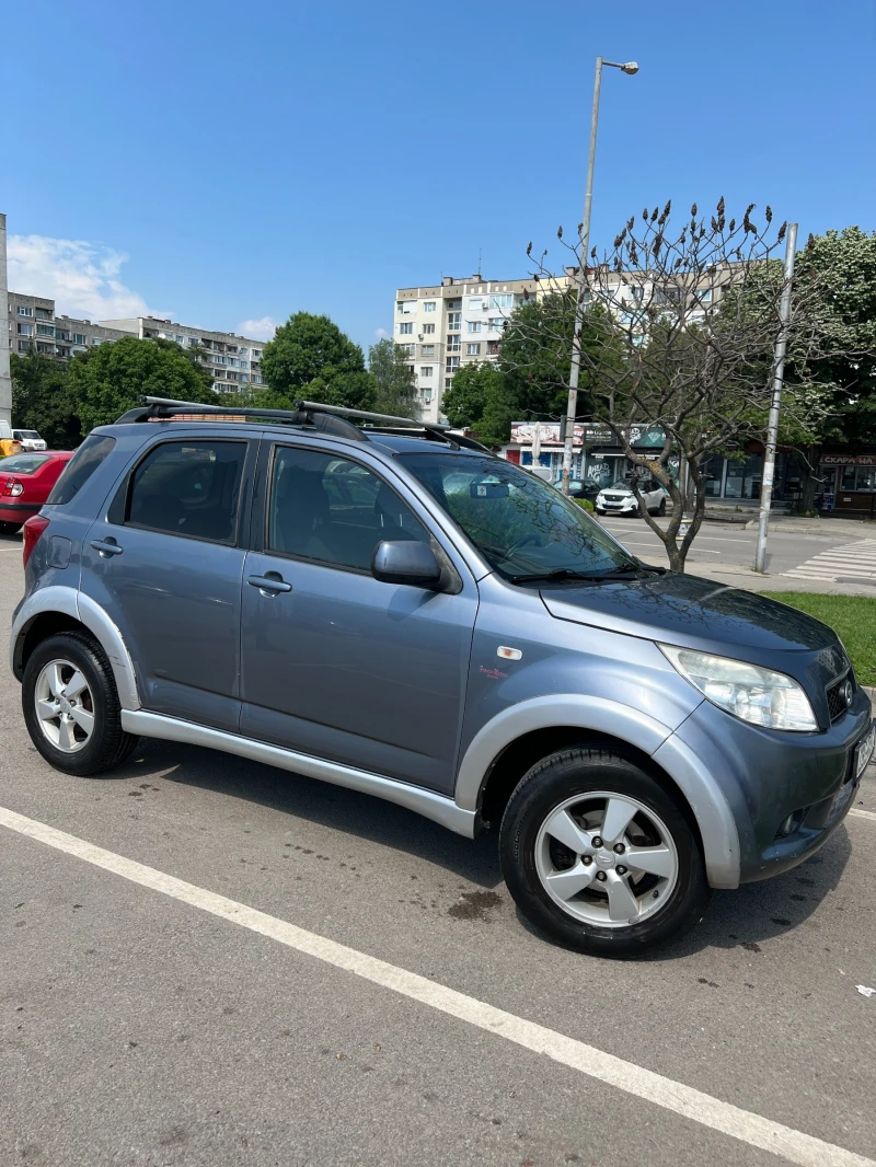 Daihatsu Terios  1.5 Газова 4x4 , снимка 2 - Автомобили и джипове - 52060051