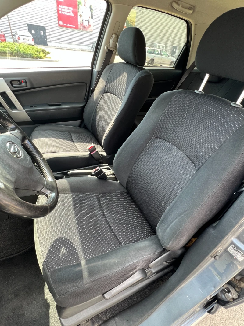 Daihatsu Terios  1.5 Газова 4x4 , снимка 7 - Автомобили и джипове - 52060051