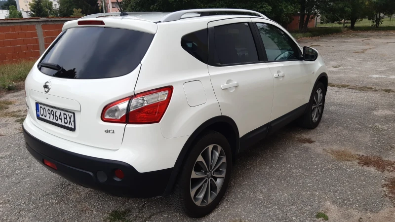 Nissan Qashqai 1.6 dci tekna, снимка 5 - Автомобили и джипове - 51549528