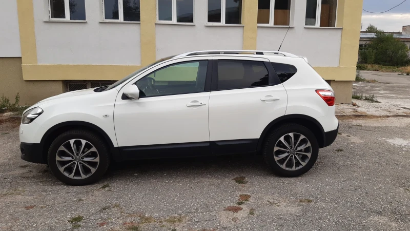 Nissan Qashqai 1.6 dci tekna, снимка 4 - Автомобили и джипове - 51549528