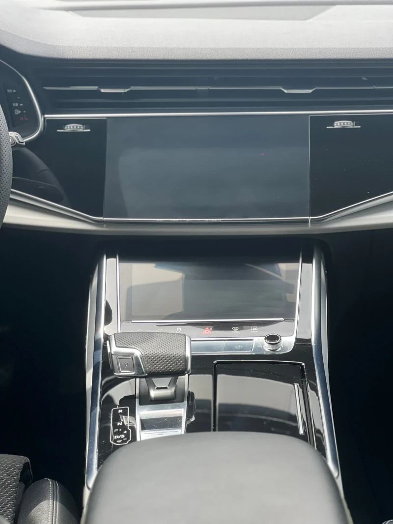 Audi Q7, снимка 9 - Автомобили и джипове - 52532210