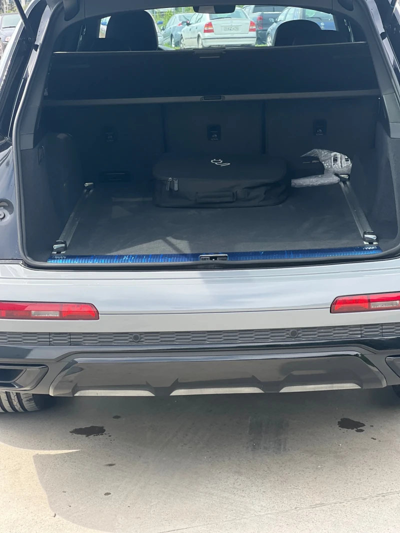 Audi Q7, снимка 13 - Автомобили и джипове - 52532210