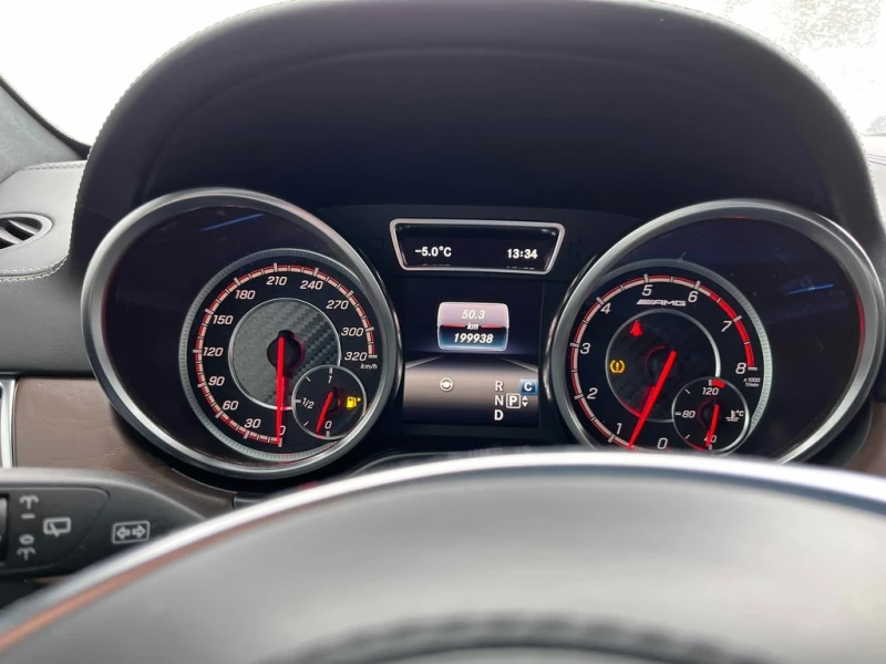 Mercedes-Benz GLS 63 AMG 2019 4MATIC * БЕЗ ПЪРВОНАЧАЛНА ВНОСКА* , снимка 8 - Автомобили и джипове - 53194090