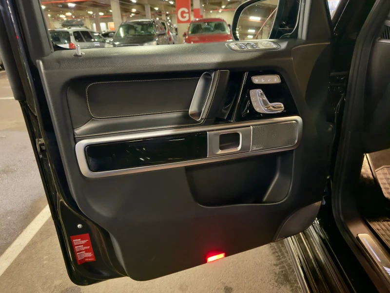 Mercedes-Benz G 63 AMG G63 AMG, снимка 8 - Автомобили и джипове - 53306128