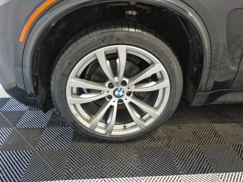 BMW X5 * XDRIVE35D * М-ПАКЕТ* ДИГИТАЛНО ТАБЛО* + ГУМИ , снимка 6 - Автомобили и джипове - 53360862