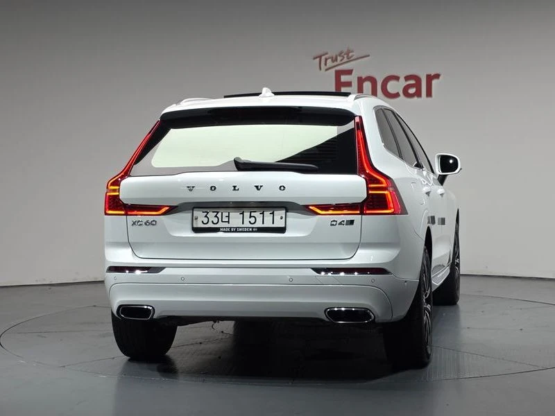 Volvo XC60 D4 Inscription| 190к.с.| ВКЛ.ТЕХНОТЕСТ, снимка 3 - Автомобили и джипове - 55170819