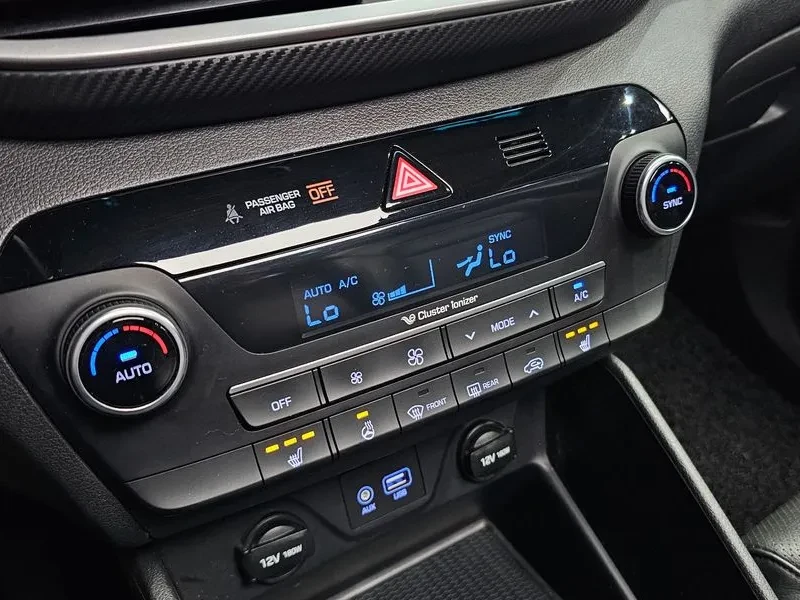 Hyundai Tucson 1.6 Turbo 4Wd Modern, снимка 17 - Автомобили и джипове - 55616004