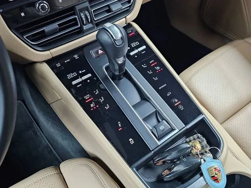 Porsche Macan, снимка 9 - Автомобили и джипове - 56711792