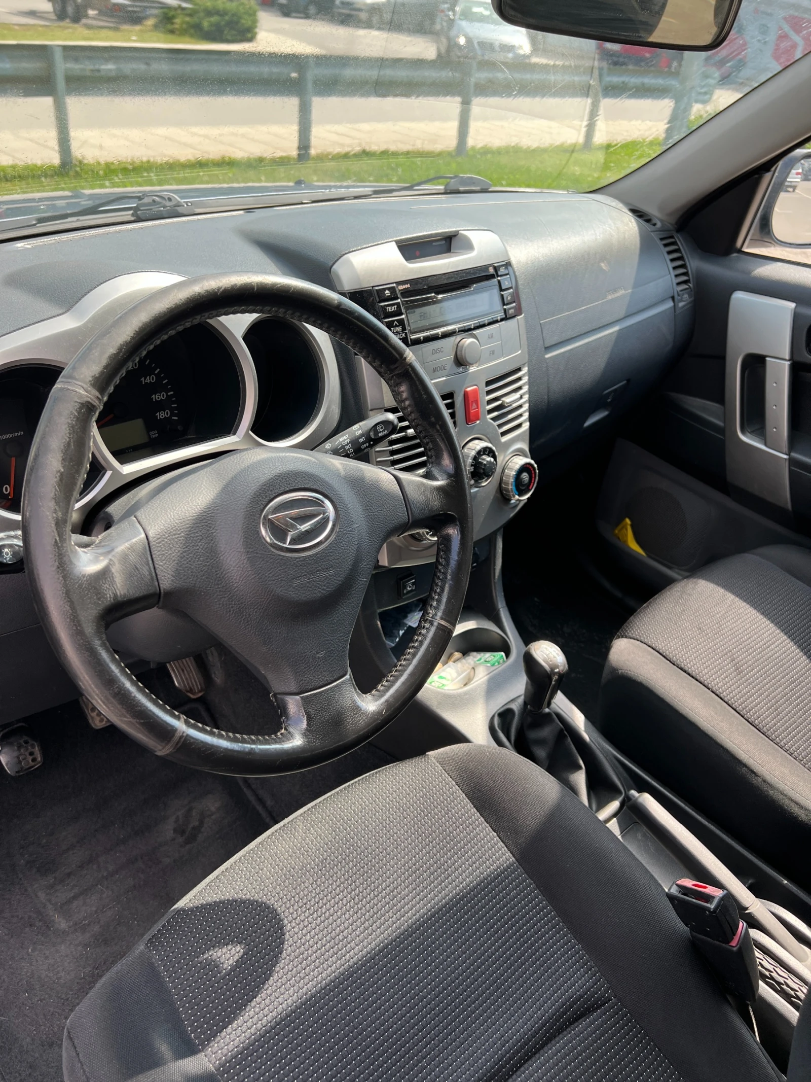 Daihatsu Terios  1.5 Газова 4x4  - изображение 6