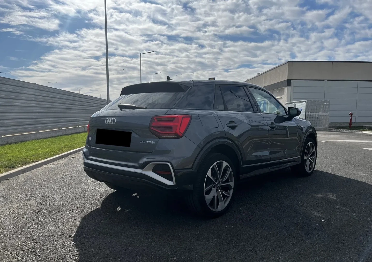 Audi Q2 1.5 - изображение 3
