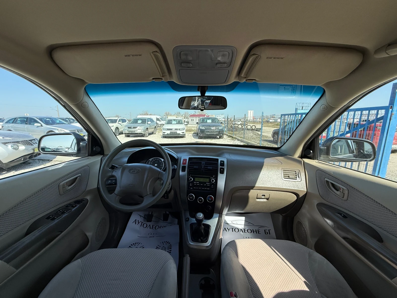 Hyundai Tucson 2.0 GPL, снимка 12 - Автомобили и джипове - 53836165