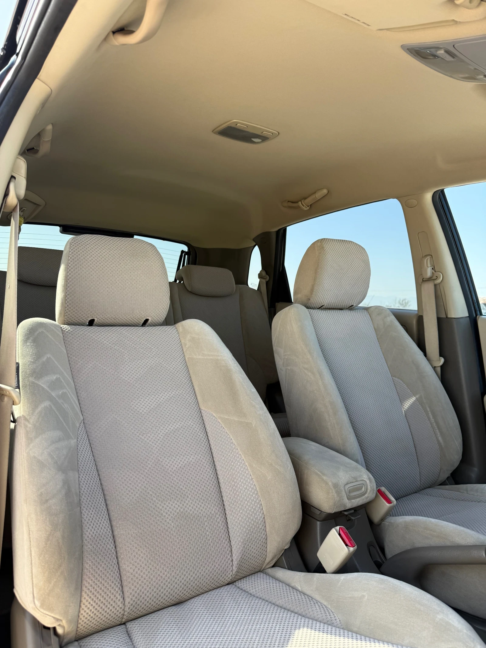 Hyundai Tucson 2.0 GPL, снимка 13 - Автомобили и джипове - 53836165