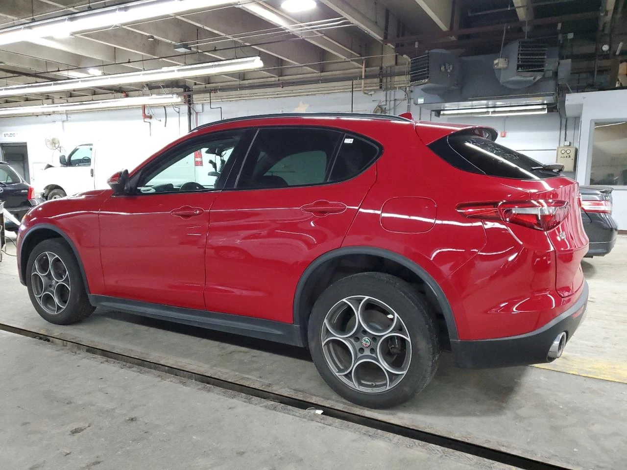 Alfa Romeo Stelvio 2l Sport, снимка 2 - Автомобили и джипове - 53907213