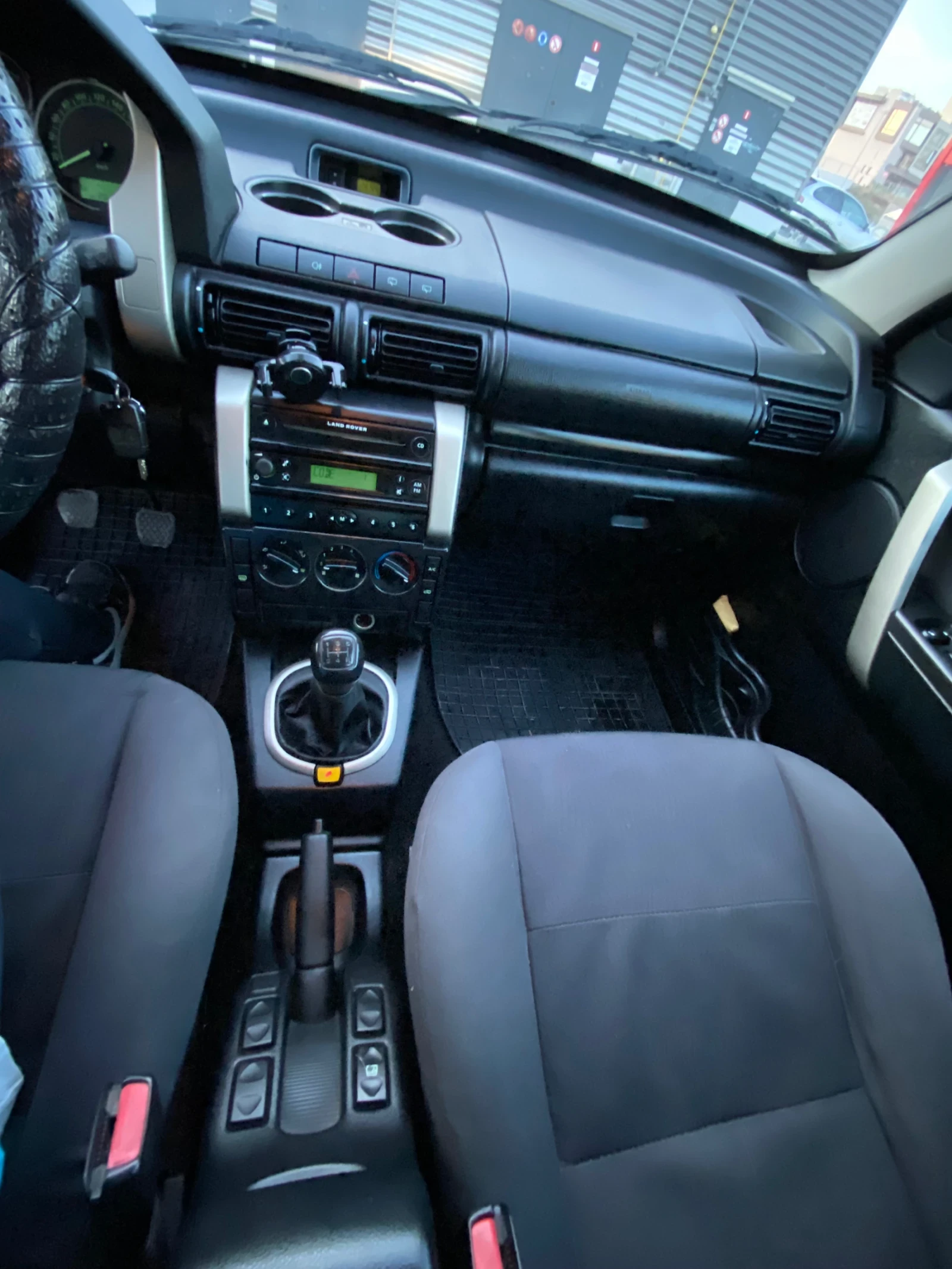 Land Rover Freelander, снимка 13 - Автомобили и джипове - 54053900