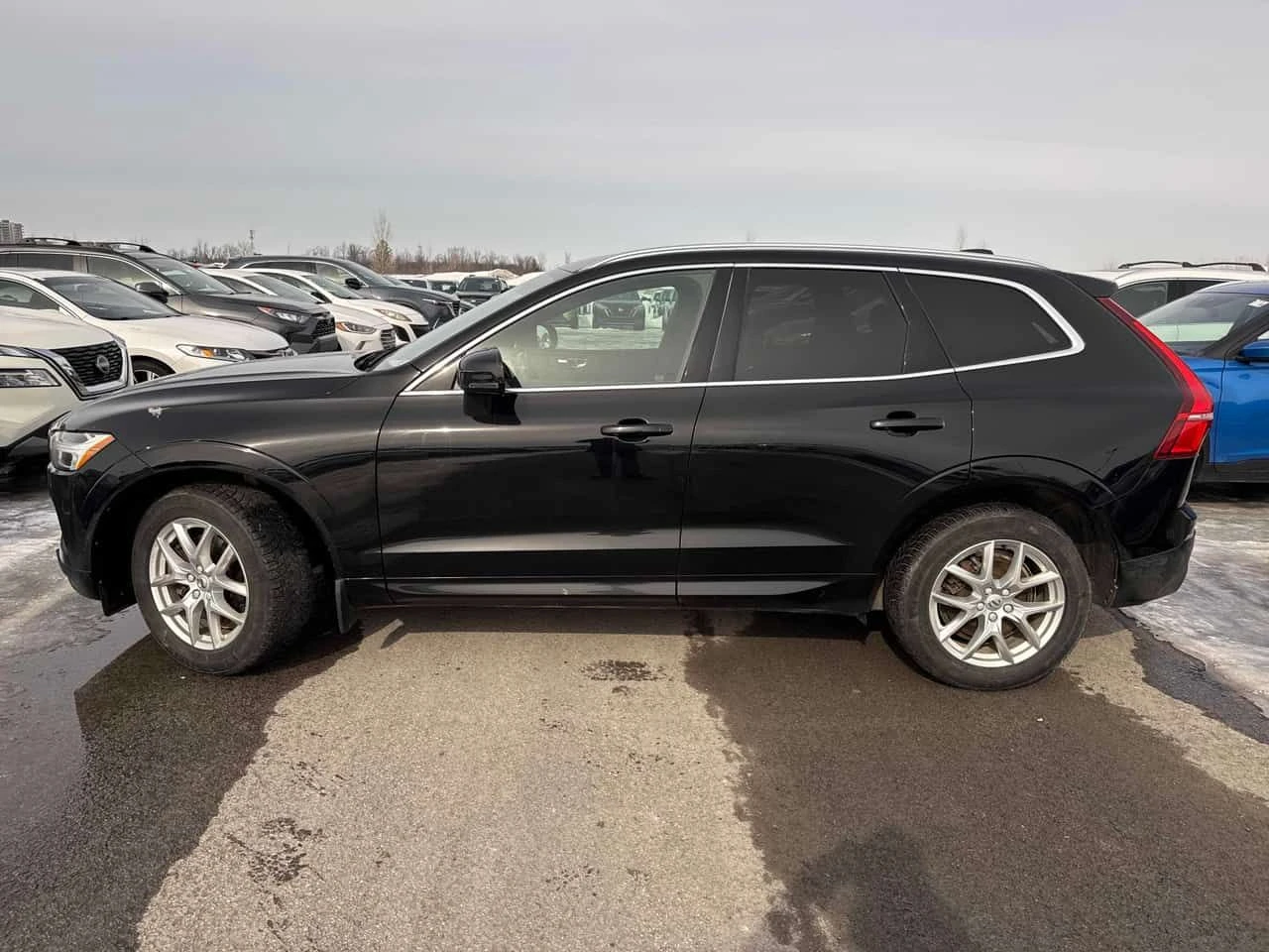 Volvo XC60 * Momentum * 360 * 2 КЛЮЧА * ПОДГРЕВ * NAVI, снимка 13 - Автомобили и джипове - 54441910