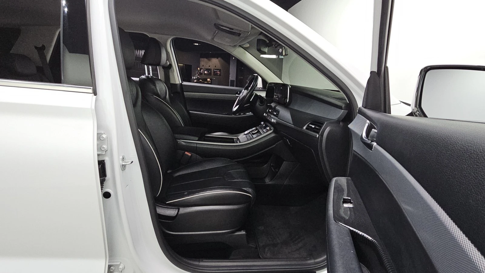 Hyundai Palisade 3.8* ОБДУХВАНЕ* KEYLESS* ПОДГРЕВ ВОЛАН* КРАЙНА ЦЕН, снимка 12 - Автомобили и джипове - 55302168