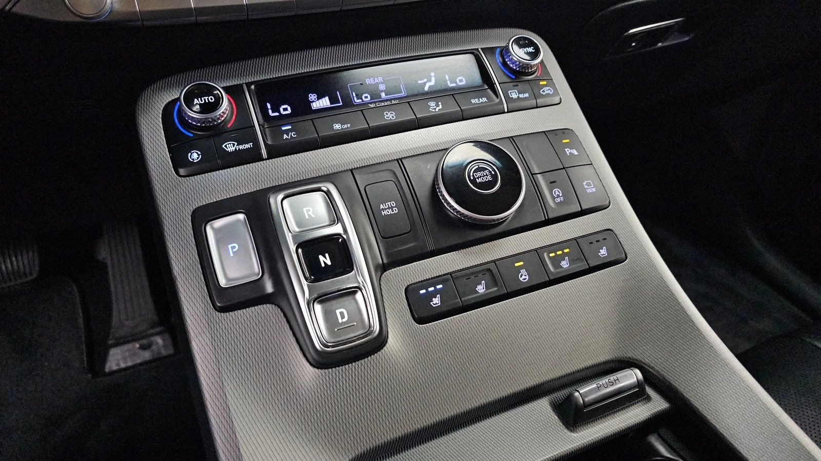 Hyundai Palisade 3.8* ОБДУХВАНЕ* KEYLESS* ПОДГРЕВ ВОЛАН* КРАЙНА ЦЕН, снимка 9 - Автомобили и джипове - 55302168