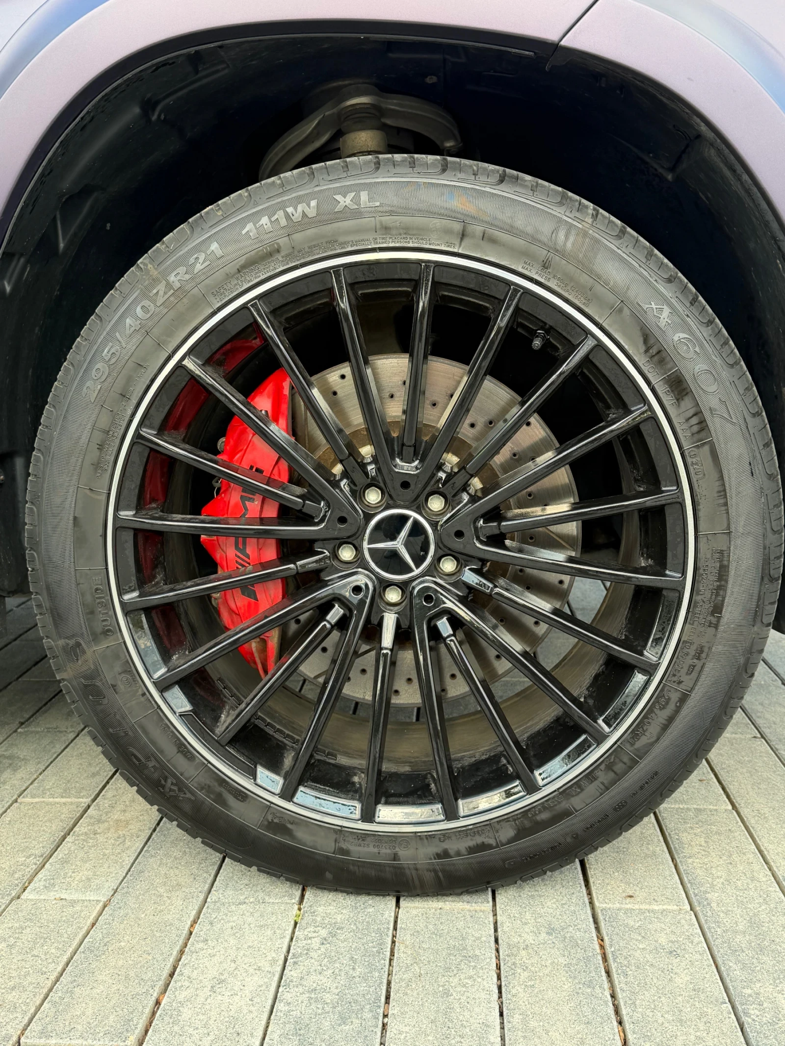 Mercedes-Benz GL 63 AMG DISTRONIC/BANG&OLUFSEN/PANORAMA/LIZING, снимка 7 - Автомобили и джипове - 55445982