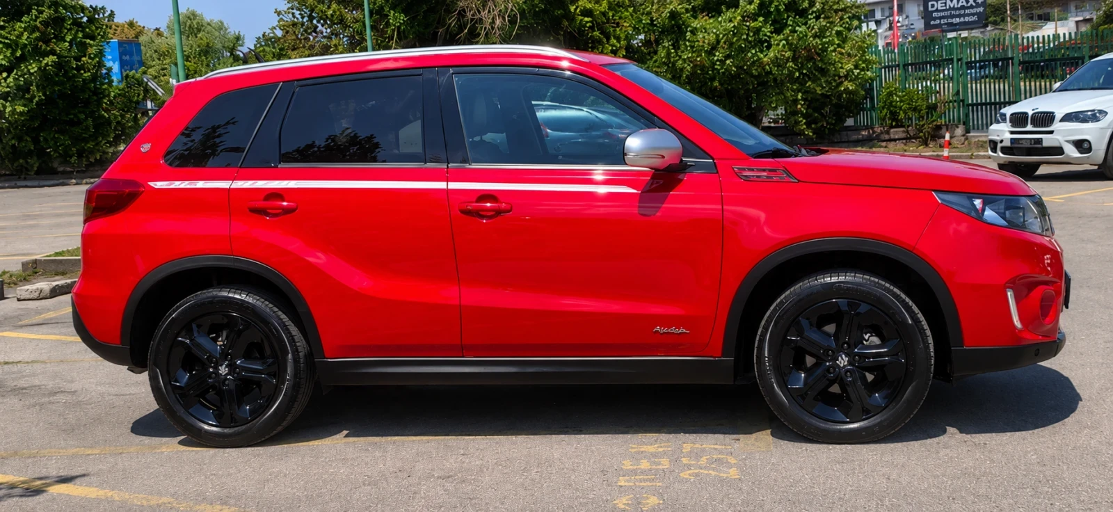 Suzuki Vitara 1.4 Turbo 4x4 Piz Sulai Червена Перла , снимка 7 - Автомобили и джипове - 55559558
