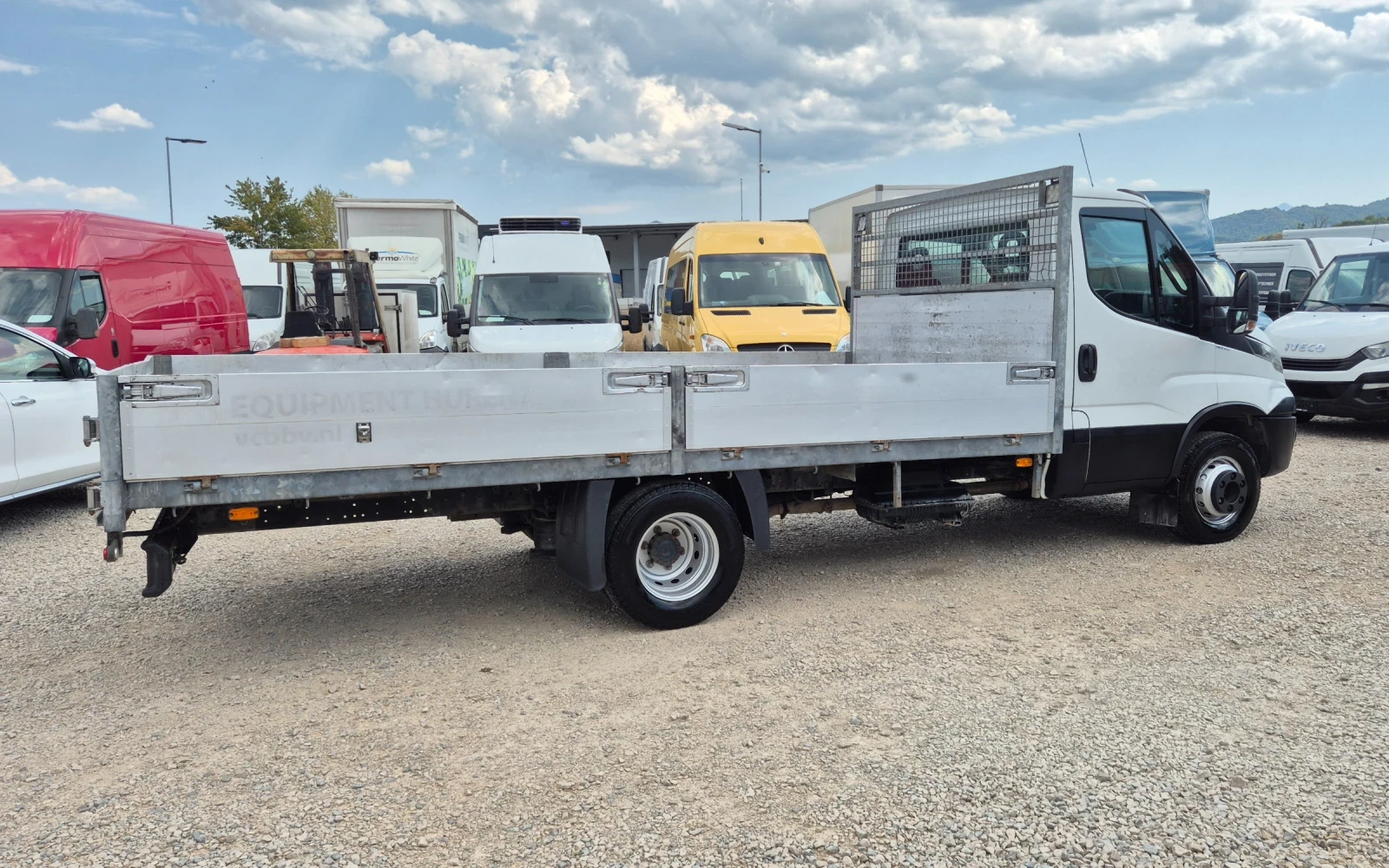 Iveco Daily 70c18* 3.5тона* 4.60м.* КЛИМАТИК* , снимка 4 - Бусове и автобуси - 55801070