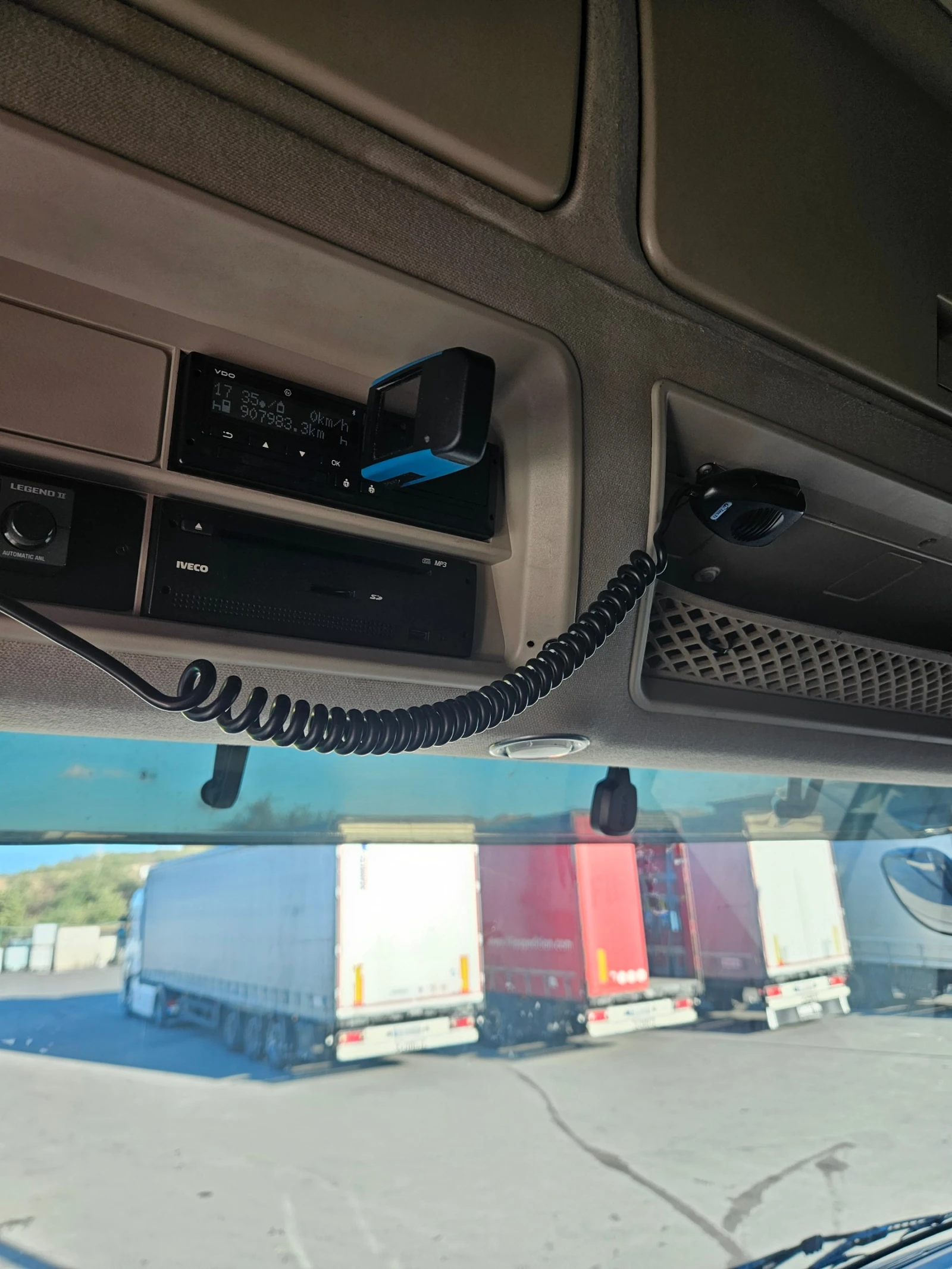 Iveco Stralis, снимка 12 - Камиони - 56123649
