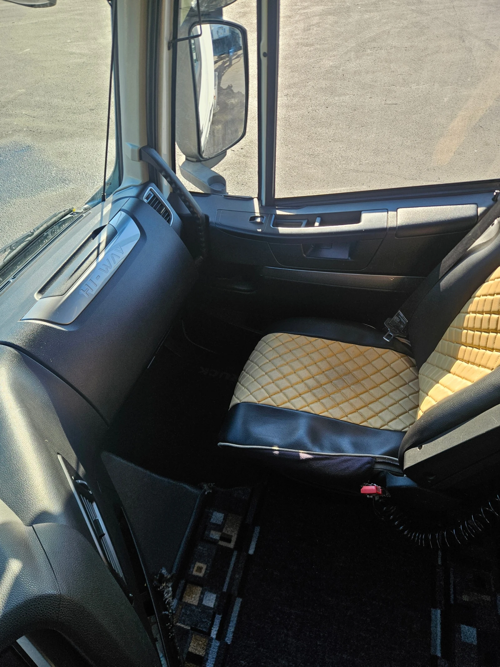 Iveco Stralis, снимка 9 - Камиони - 56123649
