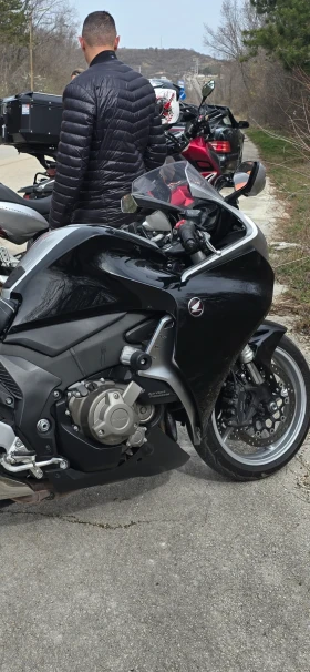 Honda Vfr | Mobile.bg    5