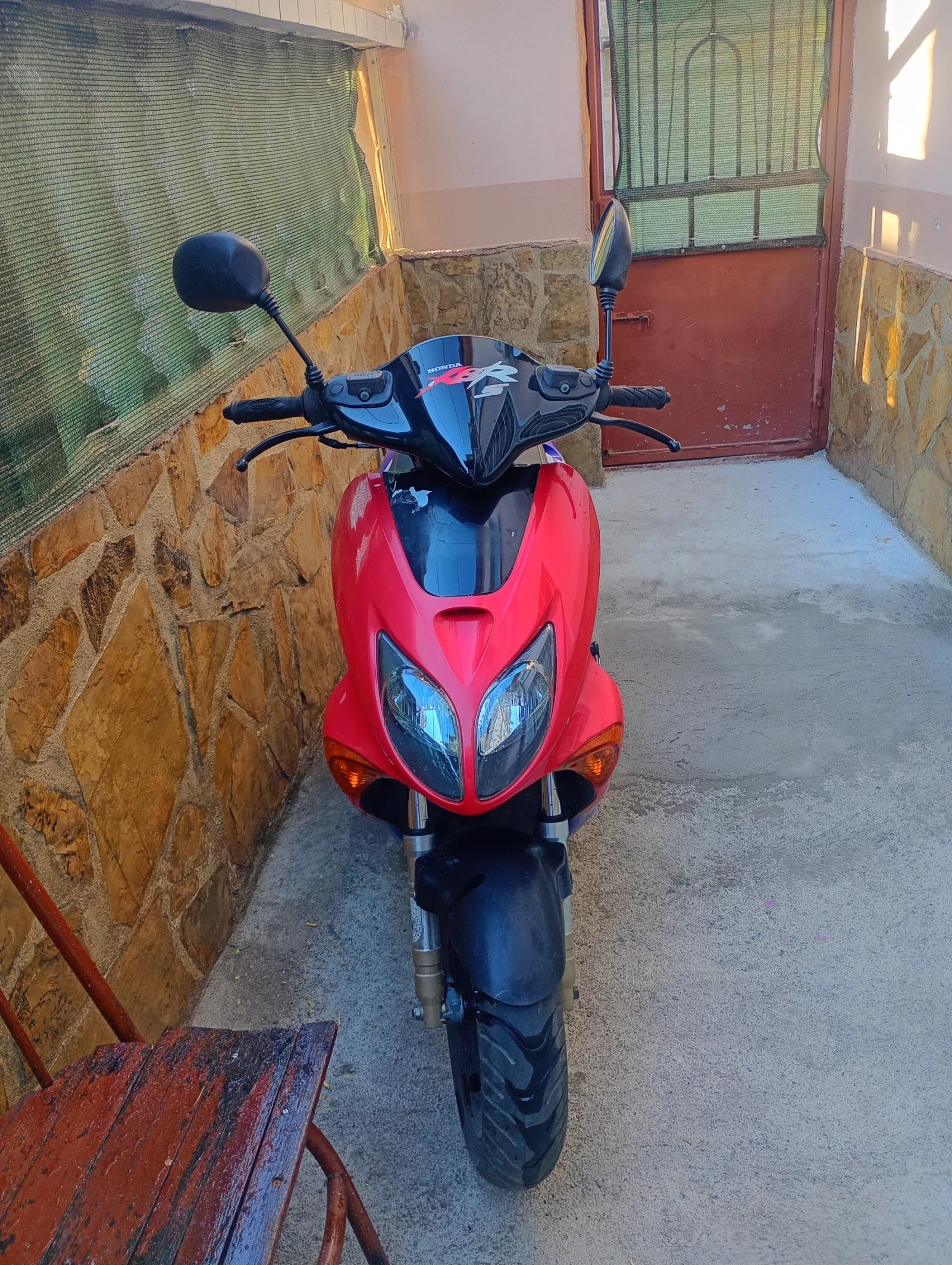 Honda X8R-S