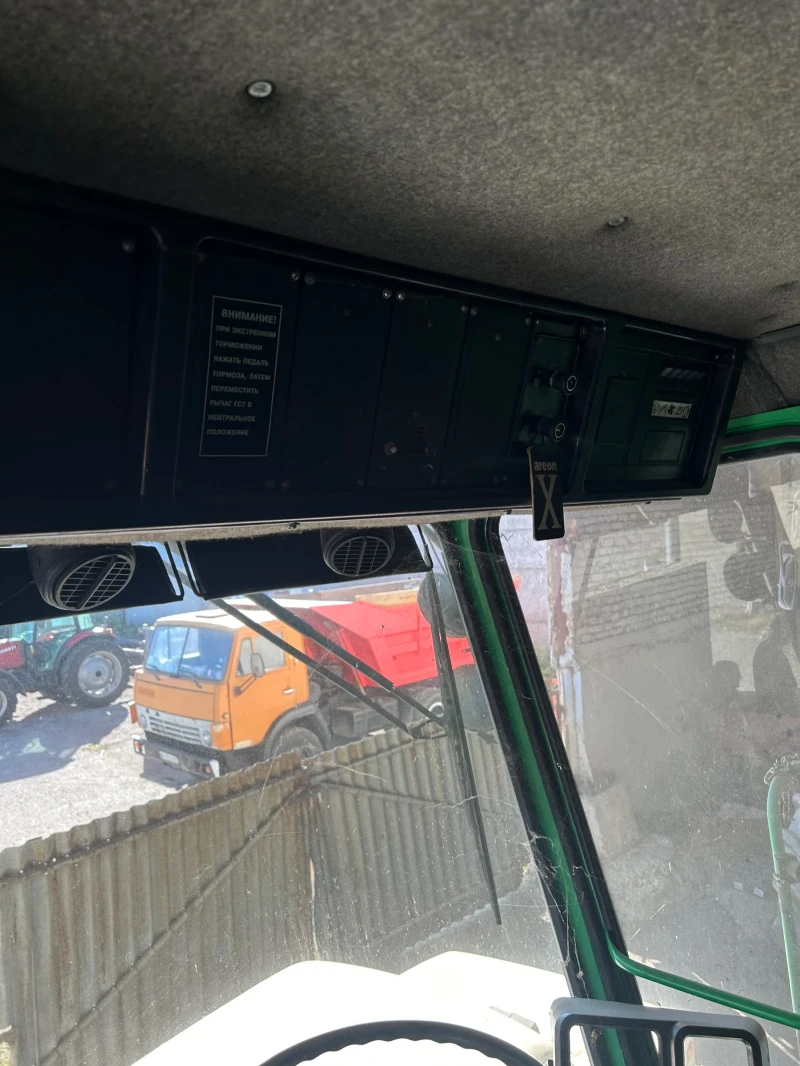 Комбайн Дон 1500, снимка 6 - Селскостопанска техника - 52620898