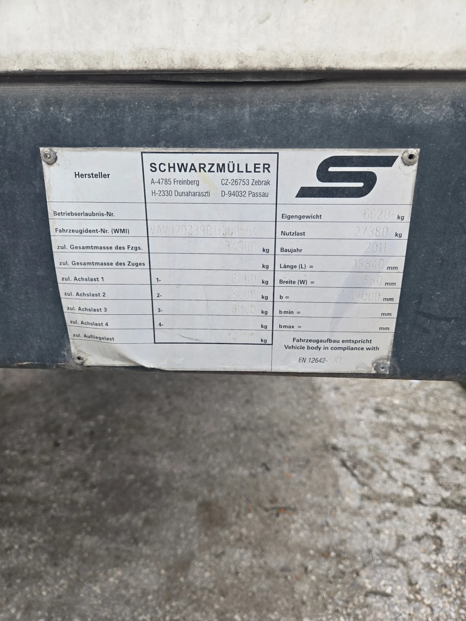 Полуремарке Schwarzmuller Бордово, снимка 8 - Ремаркета - 53914690