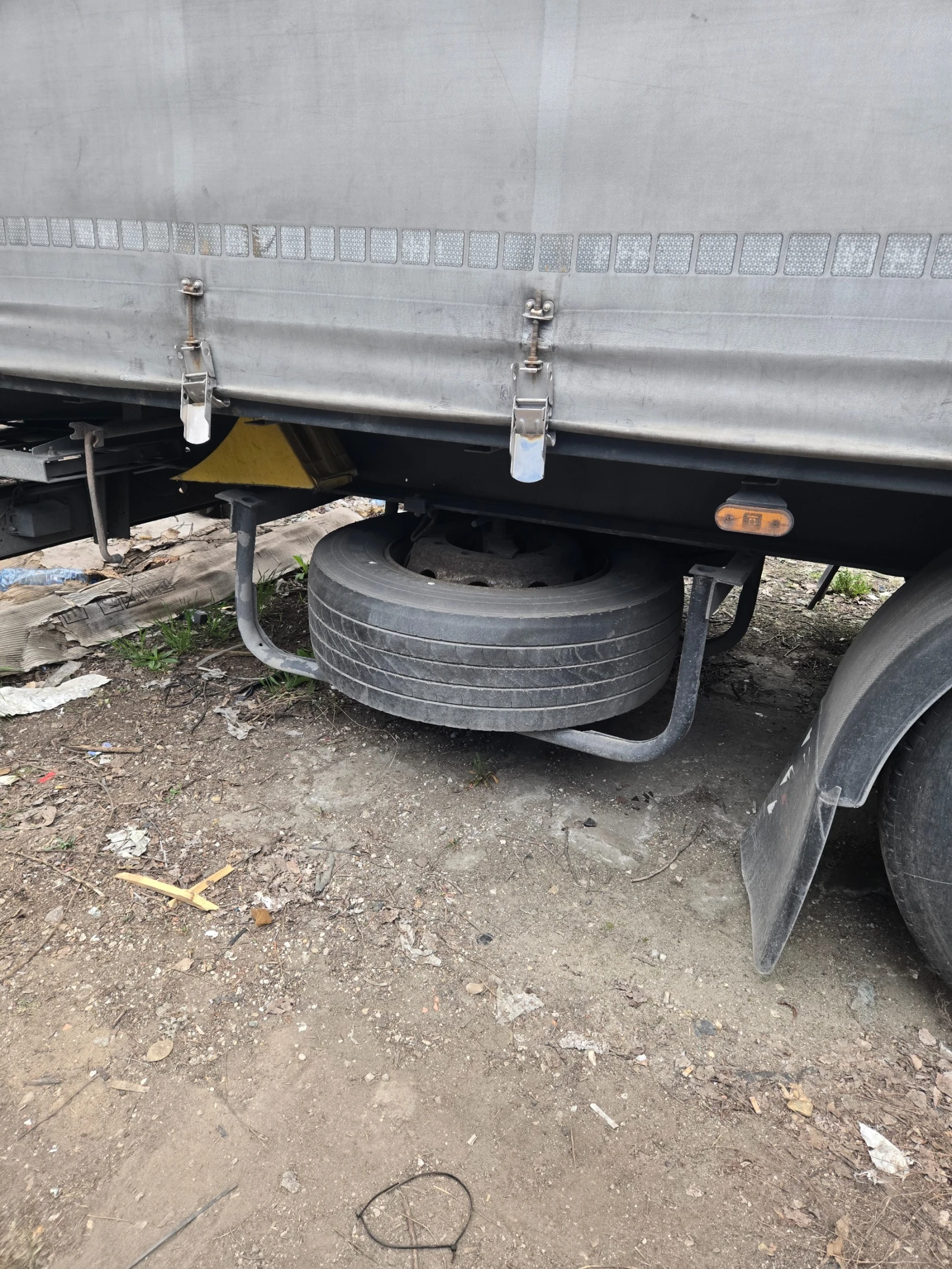 Полуремарке Schwarzmuller Бордово, снимка 10 - Ремаркета - 53914690