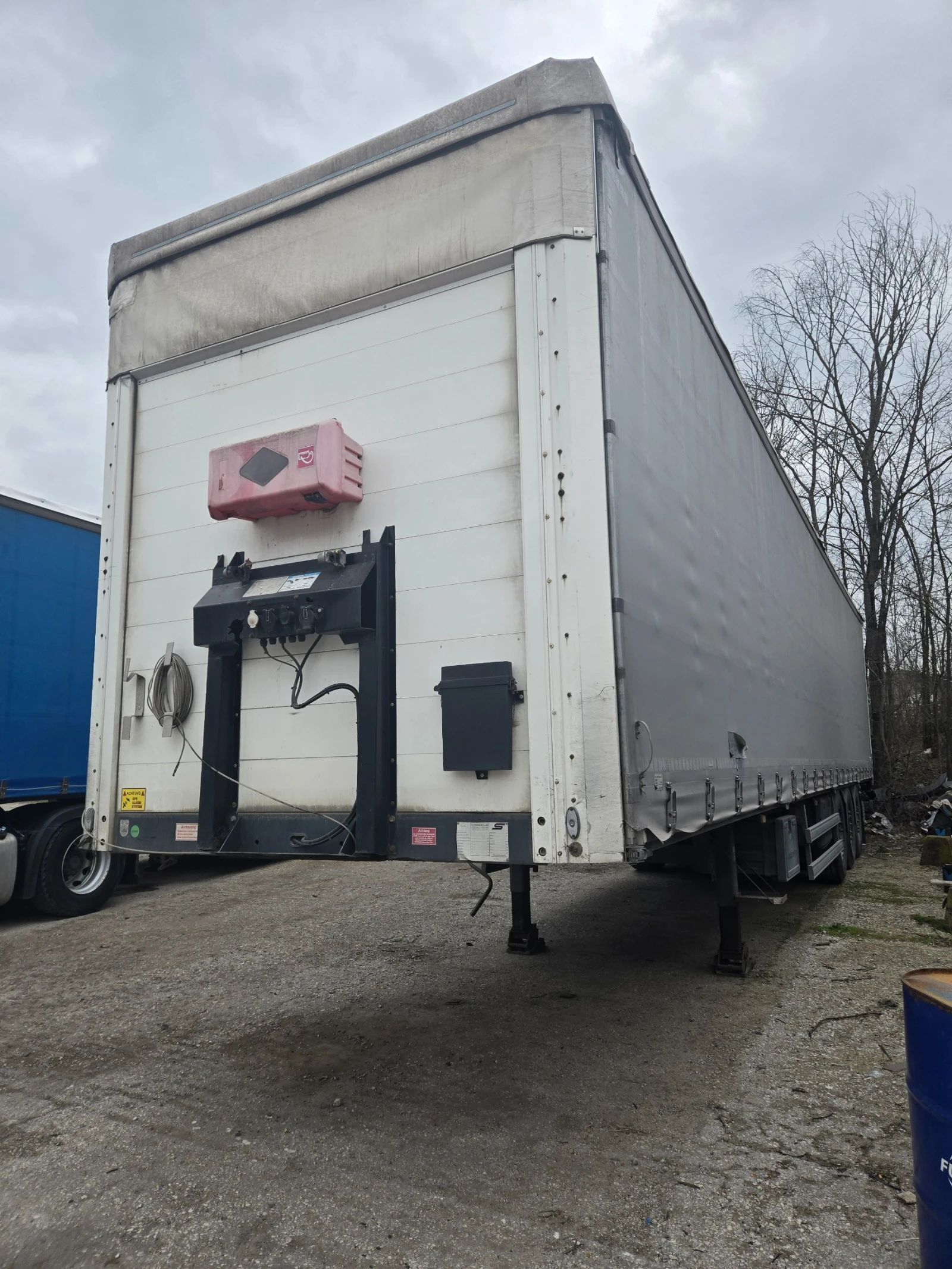 Полуремарке Schwarzmuller Бордово, снимка 13 - Ремаркета - 53914690