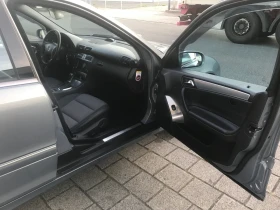 Mercedes-Benz C 220, снимка 7