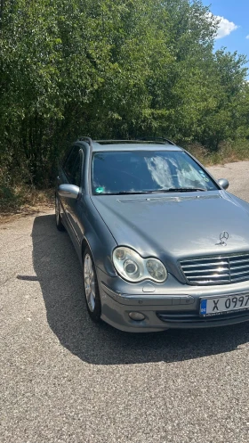 Mercedes-Benz C 220, снимка 2