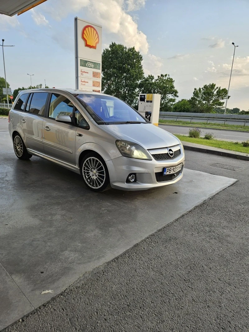 Opel Zafira OPC, снимка 10 - Автомобили и джипове - 48000898