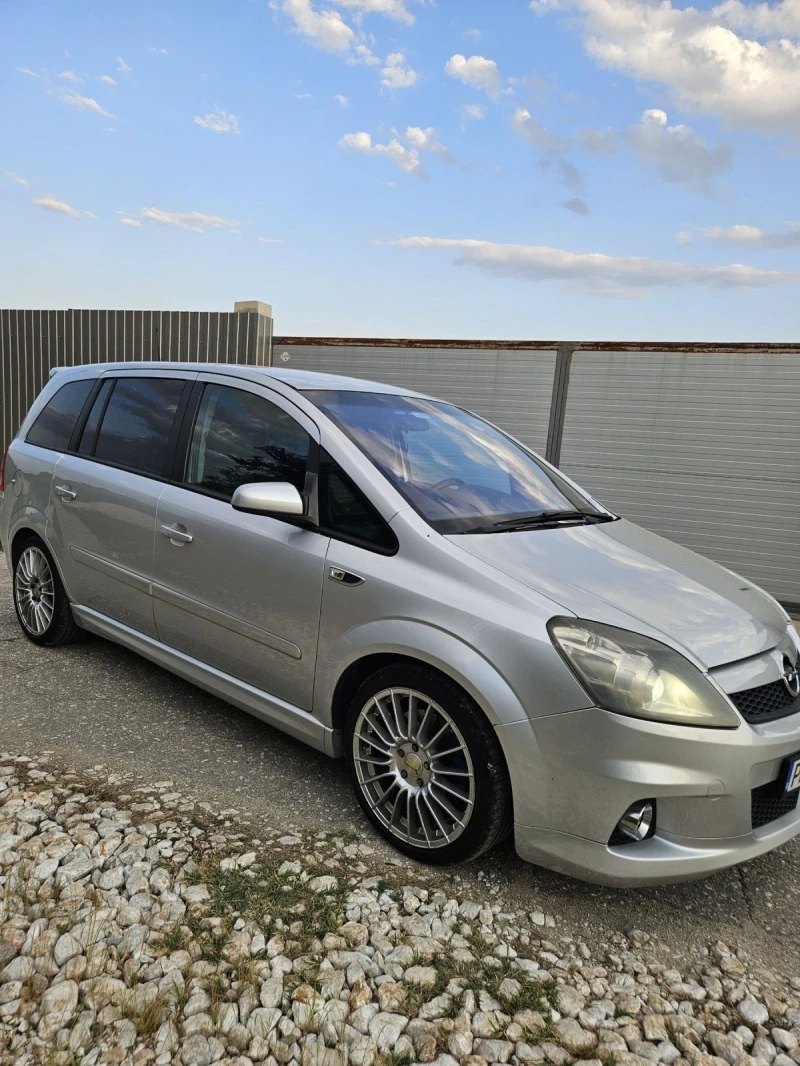 Opel Zafira OPC, снимка 7 - Автомобили и джипове - 48000898