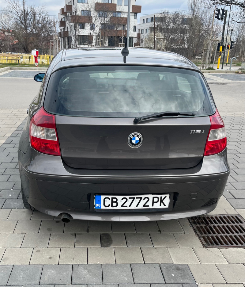 BMW 118 i, снимка 11 - Автомобили и джипове - 45566758