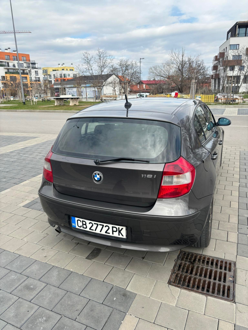 BMW 118 i, снимка 7 - Автомобили и джипове - 45566758